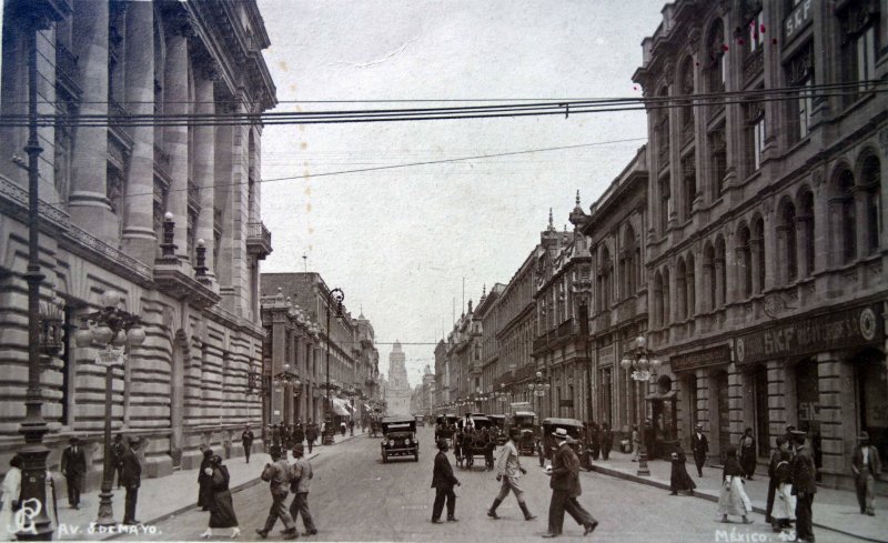 Avenida Cinco de Mayo. ( Circulada el 18 de Agosto de 1922 ).