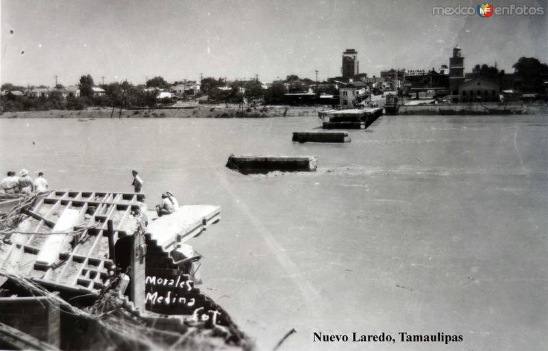 El Puente Internacional en construccion.