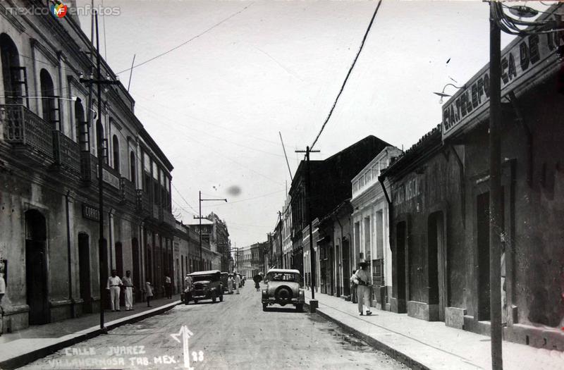 Calle Juarez.