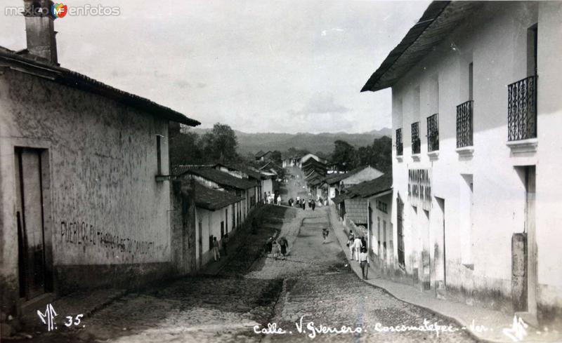 Calle V Guerrero. - Coscomatepec, Veracruz (MX15698743076473)