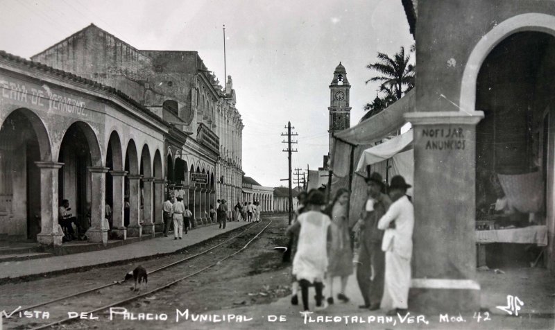 Fotos de Tlacotalpan, Veracruz, México: Vista del Palacio Municipal.