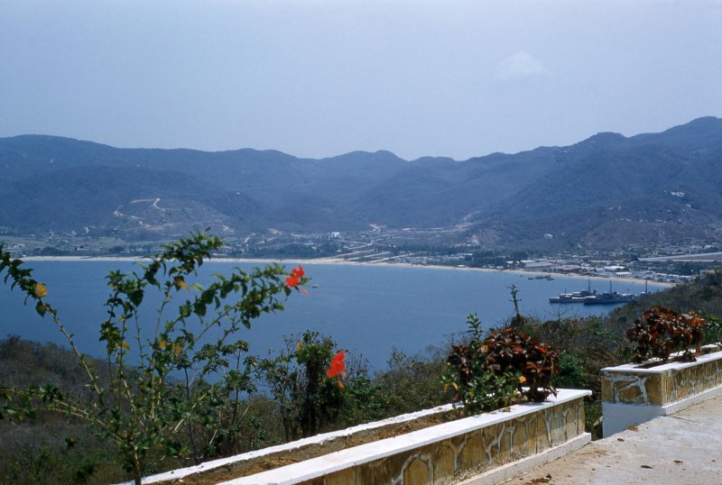 Vista de la bahía (1954)