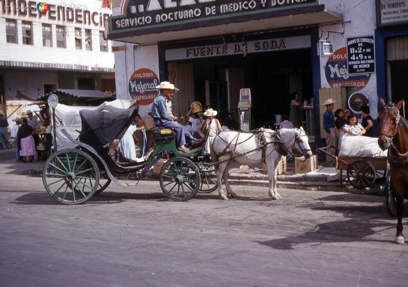 Carreta típica, también conocida como calandria (1954)