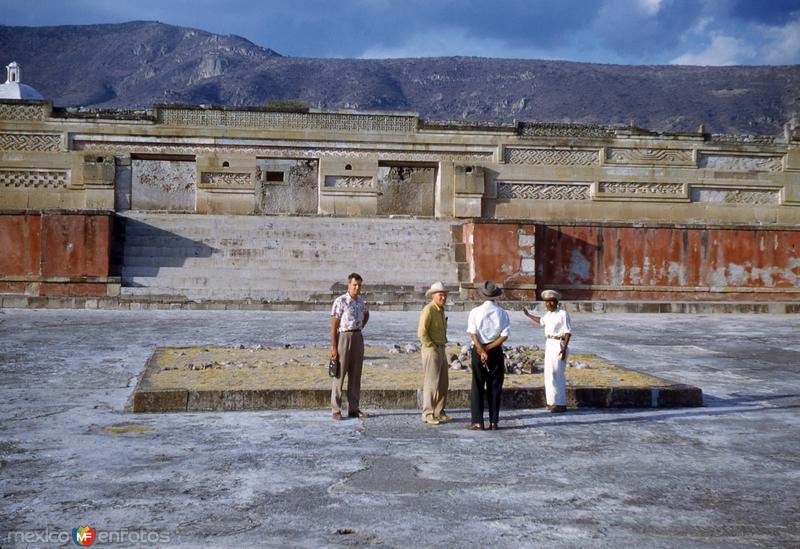 Fotos de Mitla, Oaxaca, México: Ruinas de Mitla (1951)