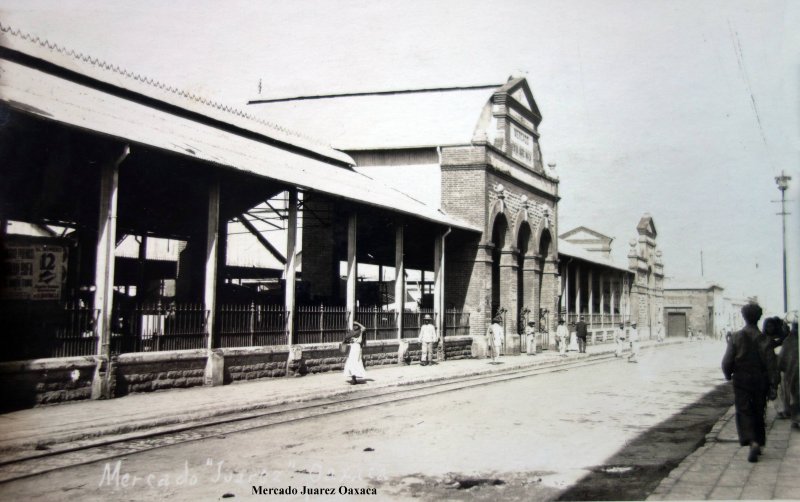 Mercado Juarez Oaxaca. ( Circulada el 5 de Marzo de 1926 ).