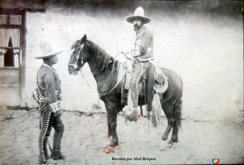 Rurales por el Fotógrafo Abel Briquet.