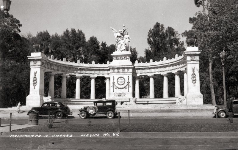 Hemiciclo a Juárez