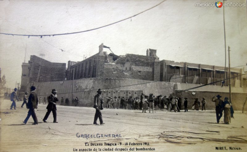 Un aspecto de La Carcel Genral despues del Bombardeo durante La decena Tragica por el fotografo Felix Miret.