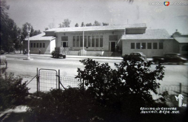 Oficina de Correos  ( Circulada el 11 de Enero de 1952 ).