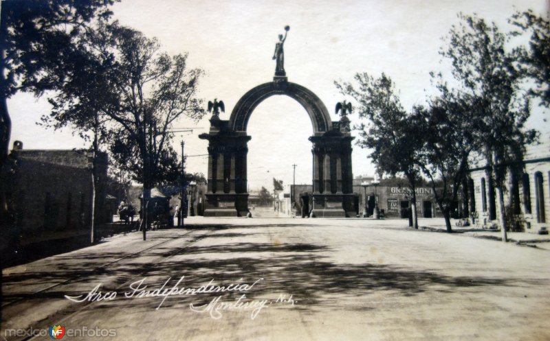 Arco Independencia.