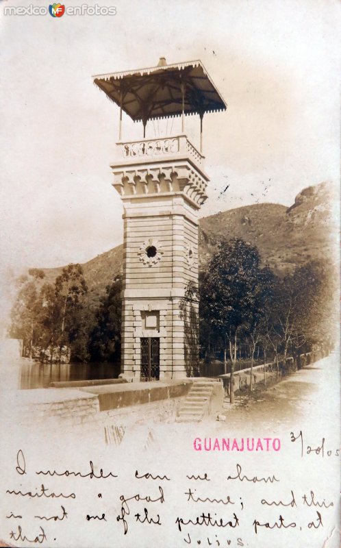 La torre ( Circulada el 20 de Marzo de 1905 ).