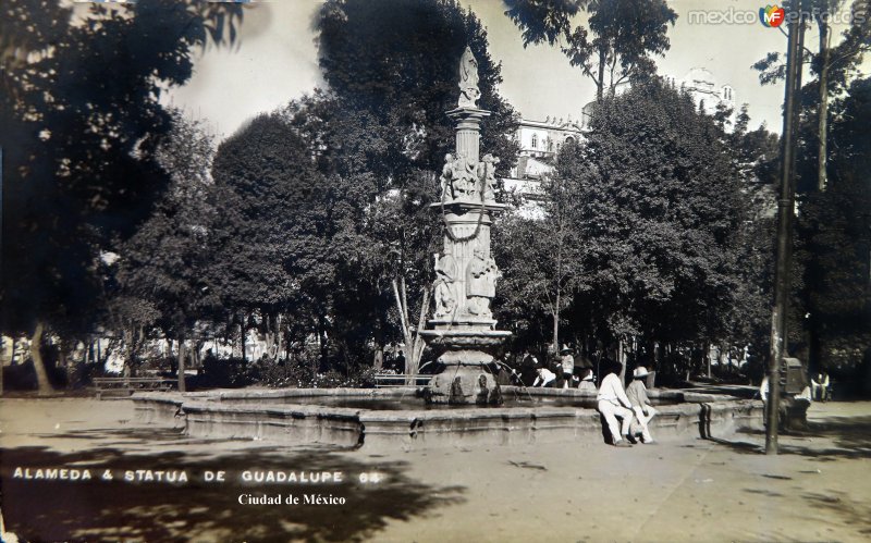 Alameda y estatua de Guadalupe (Villa de Guadalupe)