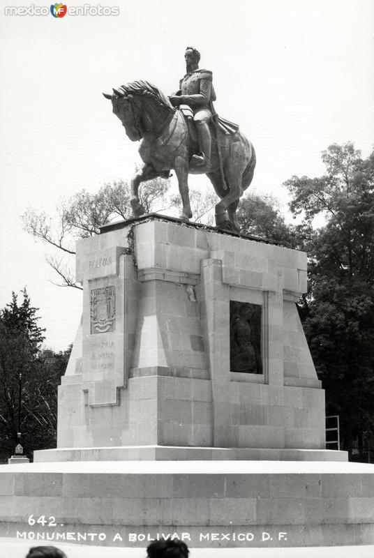 Monumento a Simón Bolívar