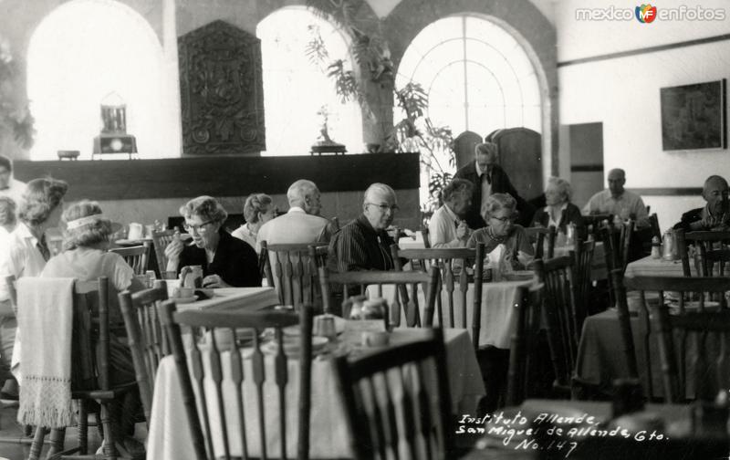 Comedor del Instituto Allende