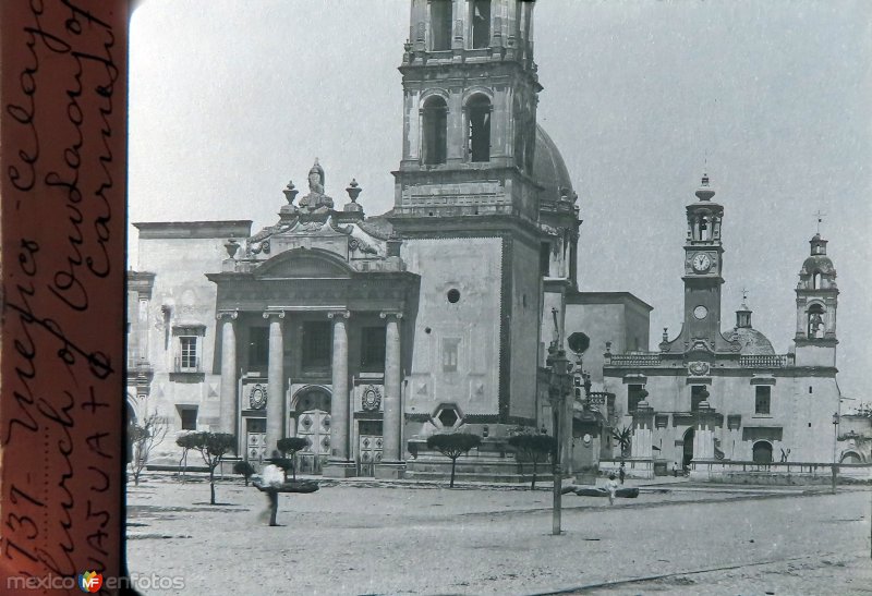 Iglesia de nuestra senora del Carmen por el fotografo William H. Rau.