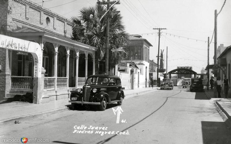 Fotos de Piedras Negras, Coahuila, México: Calle Juárez