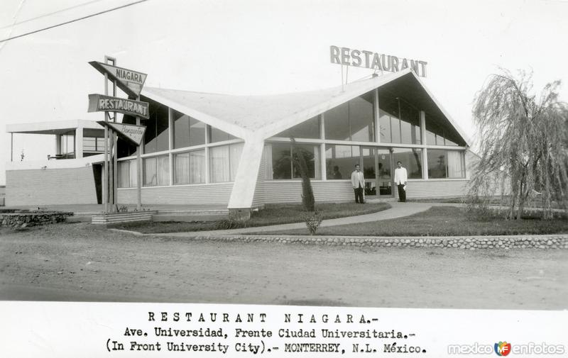 Restaurante Niágara, frente a Ciudad Universitaria