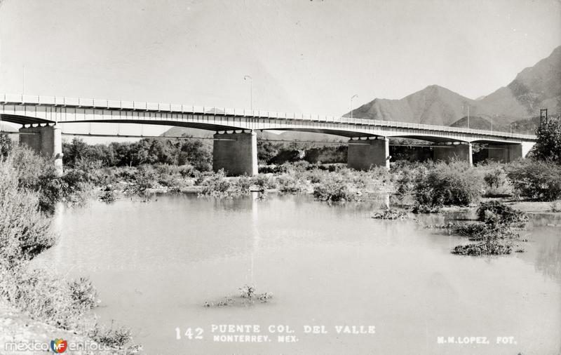 Fotos de San Pedro Garza García, Nuevo León, México: Puente de la Colonia del Valle