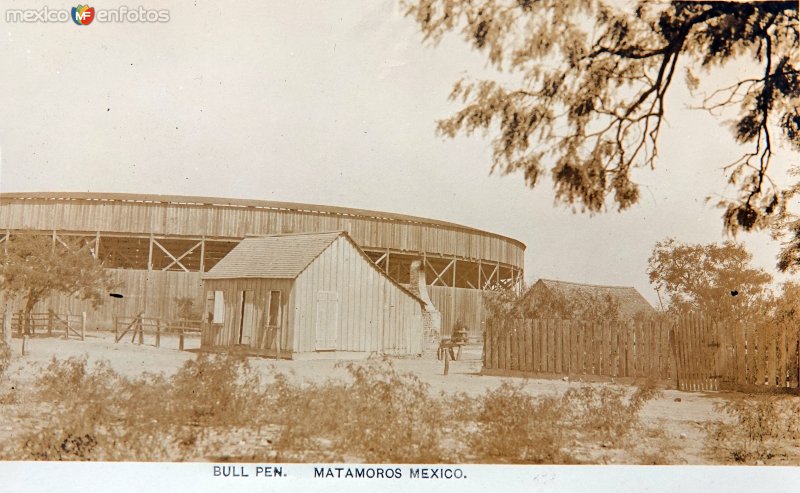 La Plaza de toros.