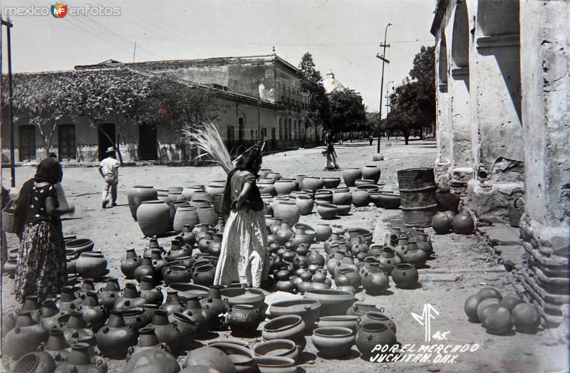 Por el Mercado.