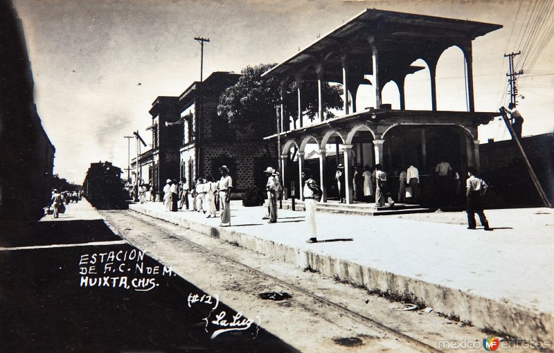 Estacion del Ferrocarril Nacional de Mexico.