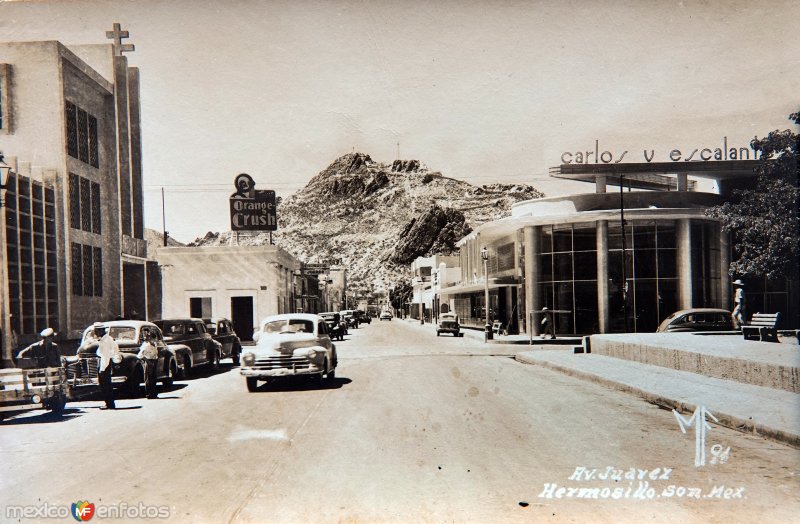 Avenida Juarez.