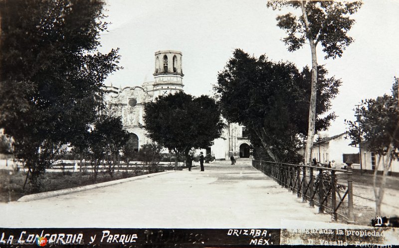 La Concordia y Parque por el Fotógrafo Juan D. Vasallo.