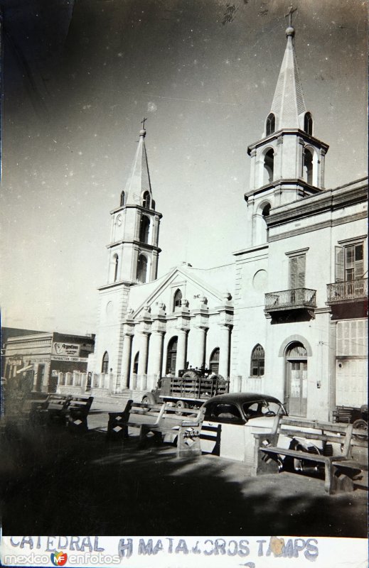 La Catedral. ( Circulada el 6 de Noviembre de 1944 ).