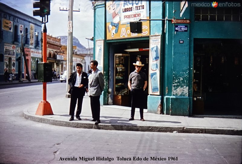 Avenida Hidalgo 1961.