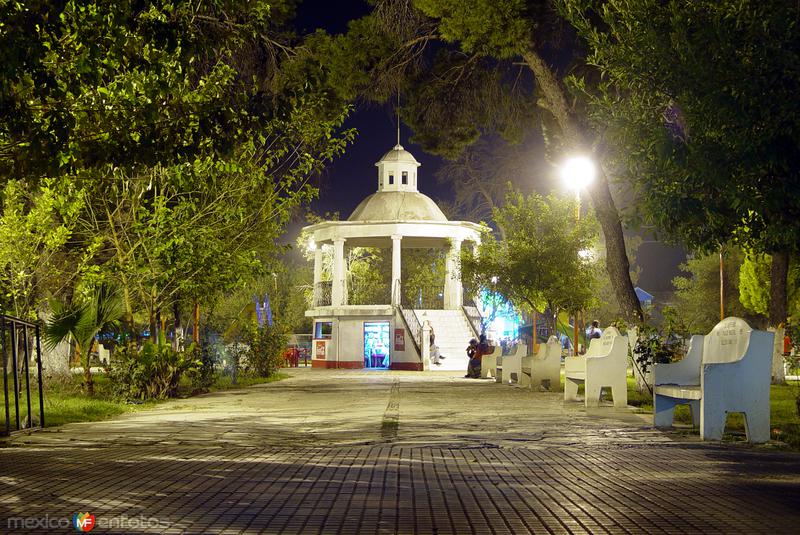 Fotos de Sabinas, Coahuila: Plaza Principal