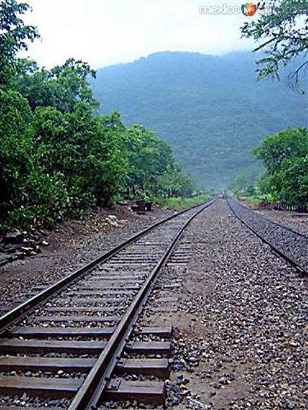 Fotos de Tamasopo, San Luis Potosí: Vía del Ferrocarril