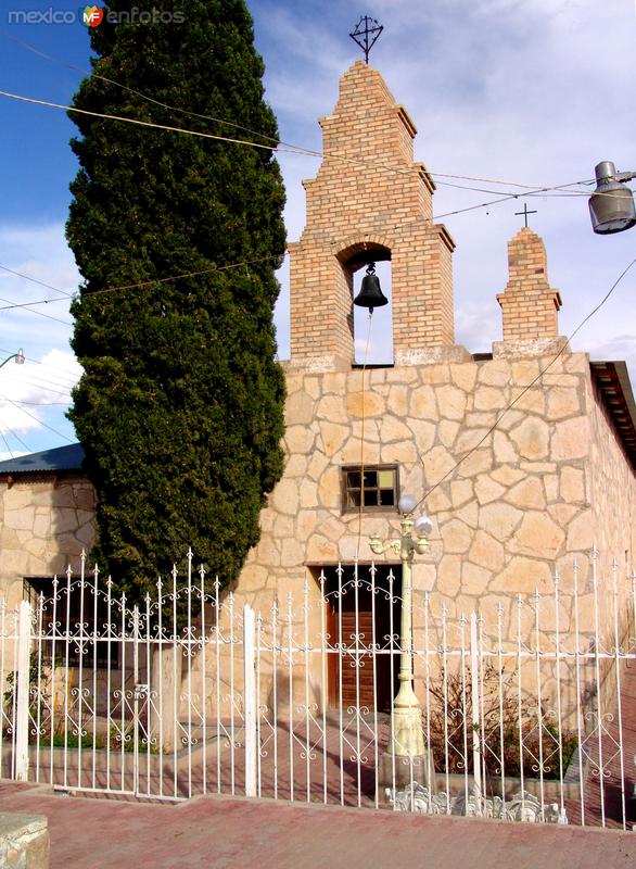 Fotos de Manuel Benavides, Chihuahua: Iglesia