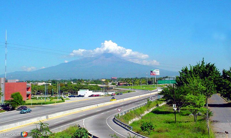 Fotos de Colima, Colima: Vista del Volcán de Fuego desde Colima