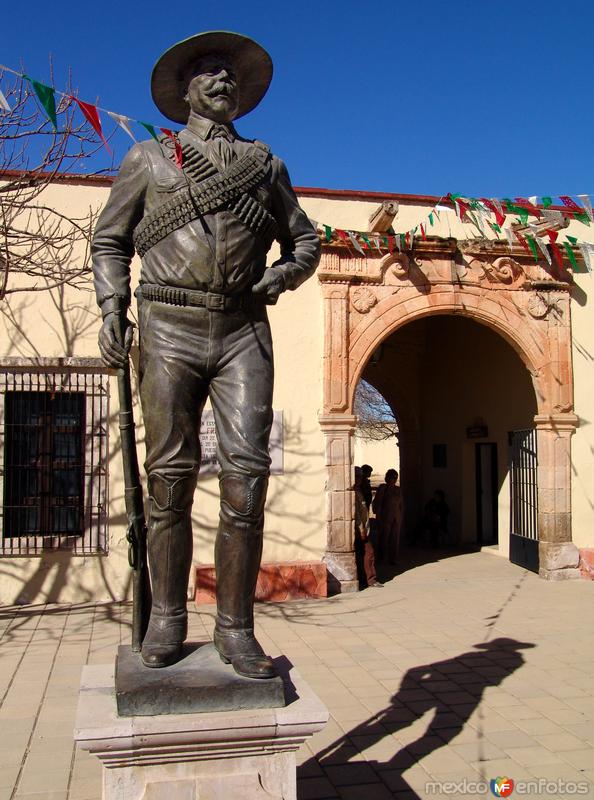 Fotos de Las Nieves, Durango: Monumento a Francisco Villa