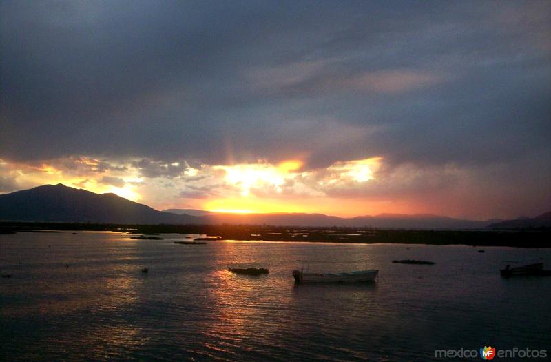 Fotos de Chapala, Jalisco: Atardecer en el lago de Chapala