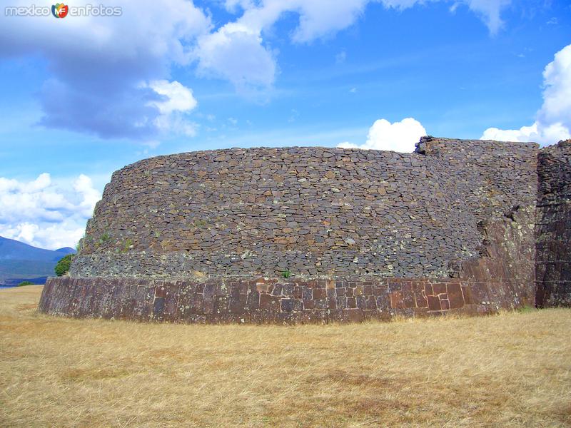 Fotos de Tzintzuntzan, Michoacán: Las Yácatas de Tzintzuntzan