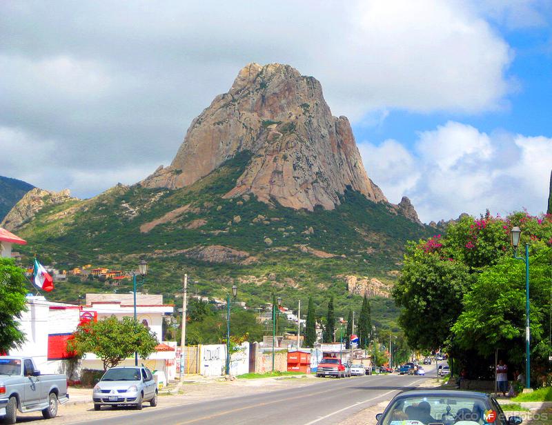 Fotos de Bernal, Querétaro: Peñón de Bernal