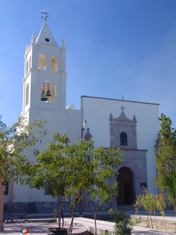 Fotos de Viesca, Coahuila: Parroquia de Santiago Apóstol