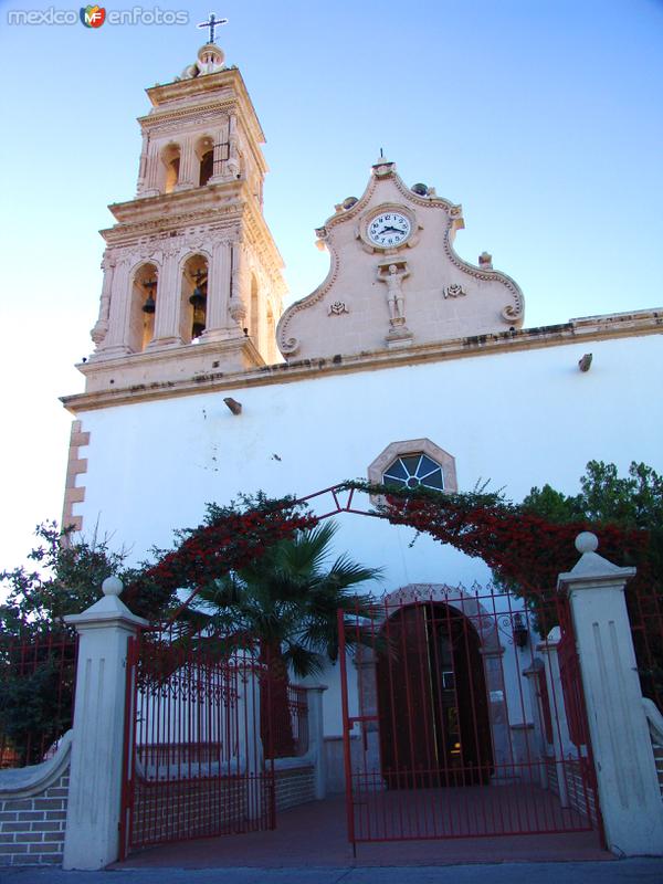 Fotos de Meoqui, Chihuahua: Iglesia de San Pedro Apóstol