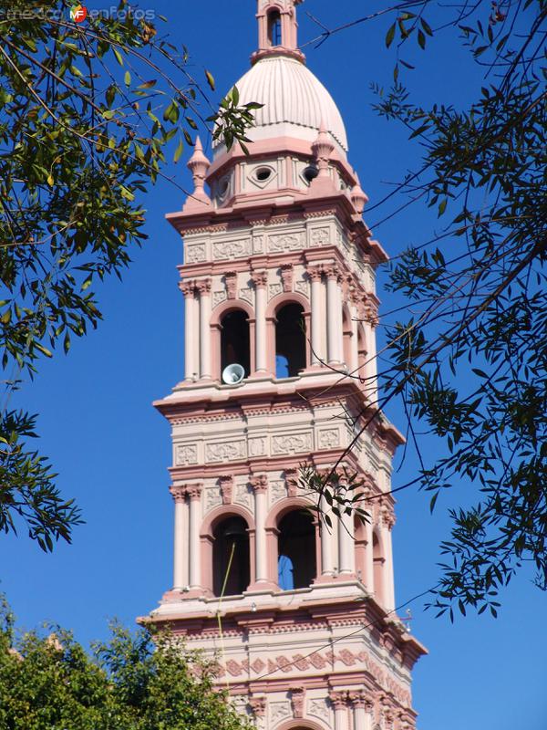 Fotos de Apodaca, Nuevo León: Campanario del Templo de San Francisco