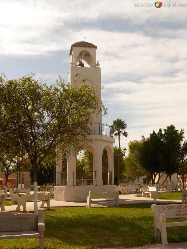 Fotos de Gral. Zuazua, Nuevo León: Plaza Principal