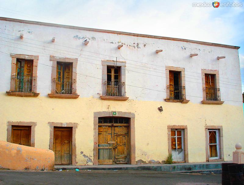 Fotos de Aquiles Serdán, Chihuahua: Santa Eulalia: Fachadas