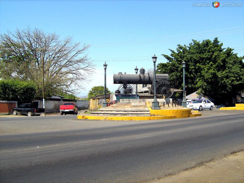 Fotos de Nueva Italia, Michoacán: Calles de Nueva Italia