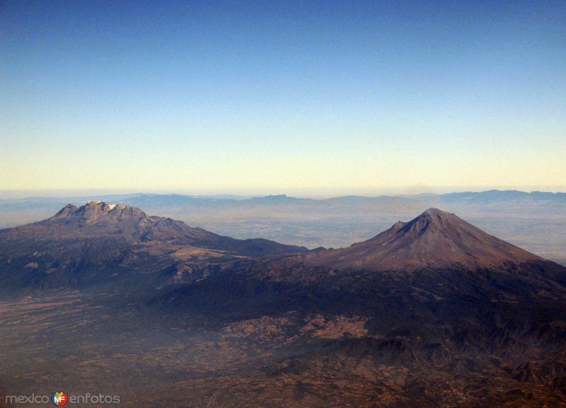 Fotos de Parque Nacional Iztaccíhuatl Popocatépetl, Puebla: Volcán Iztaccíhuatl y Popocatépetl