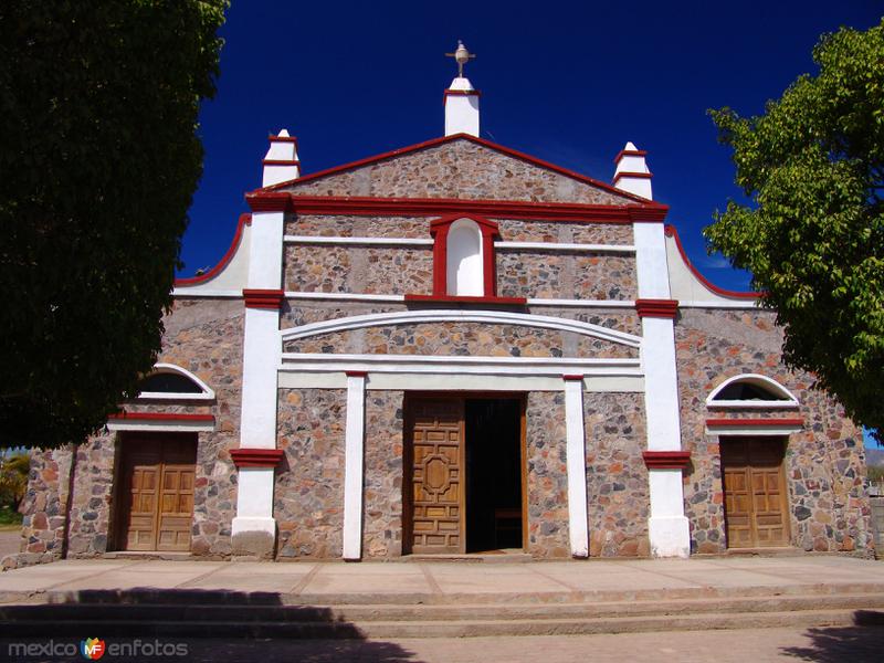 Fotos de Loreto, Baja California Sur: Templo de la Santa Casa