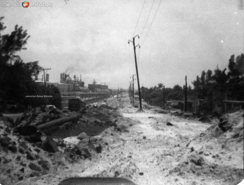 Fotos de Ciudad Madero, Tamaulipas: Ave. Alvaro Obregon y Refineria Fco. I. Madero 79