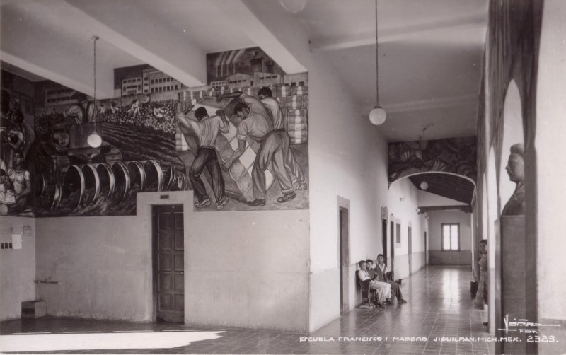 Fotos de Jiquilpan, Michoacán: Escuela Francisco I. Madero