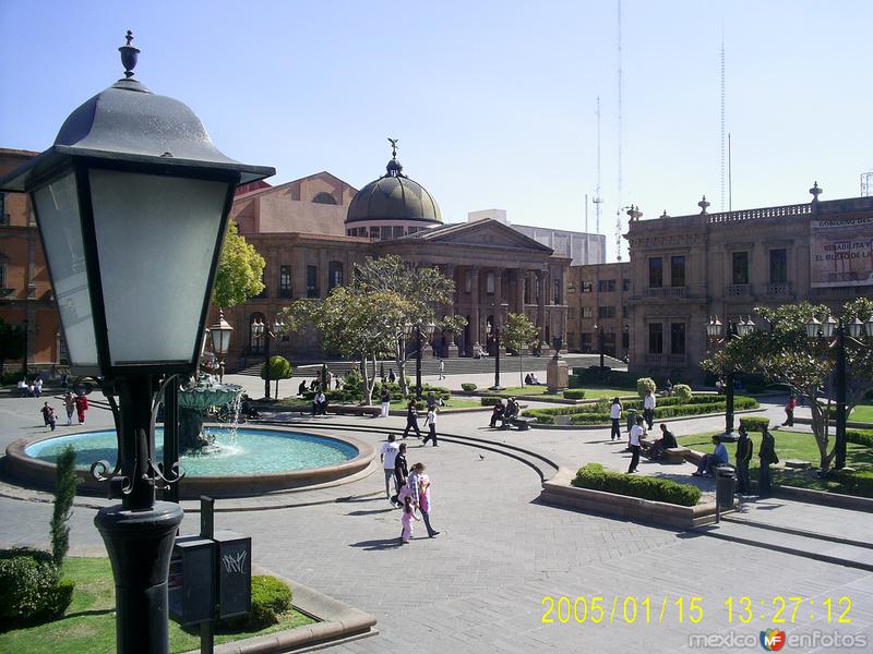 Fotos de San Luis Potosi, San Luis Potosi: Plaza del Cármen