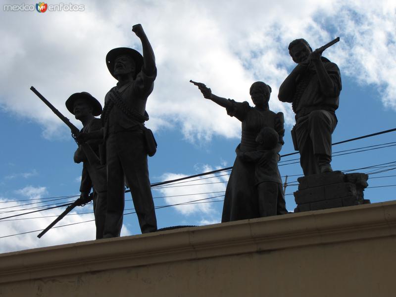 Fotos de Tomochi, Chihuahua: Monumento a los Héroes de Tomochi