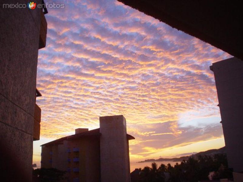 Fotos de Ixtapa Zihuatanejo, Guerrero: Atardecer sobre Ixtapa